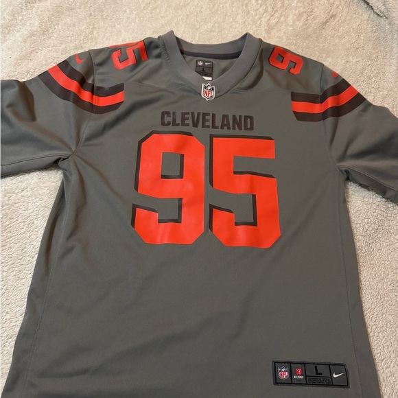 Myles Garrett Cleveland Browns Jersey, Youth Large - Picture 2 of 2